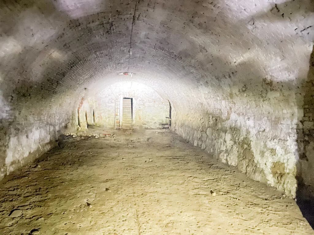 Gewölbekeller mit ca. 251 m² in Obernberg am Inn – Raum für kreative Ideen - Bild 1