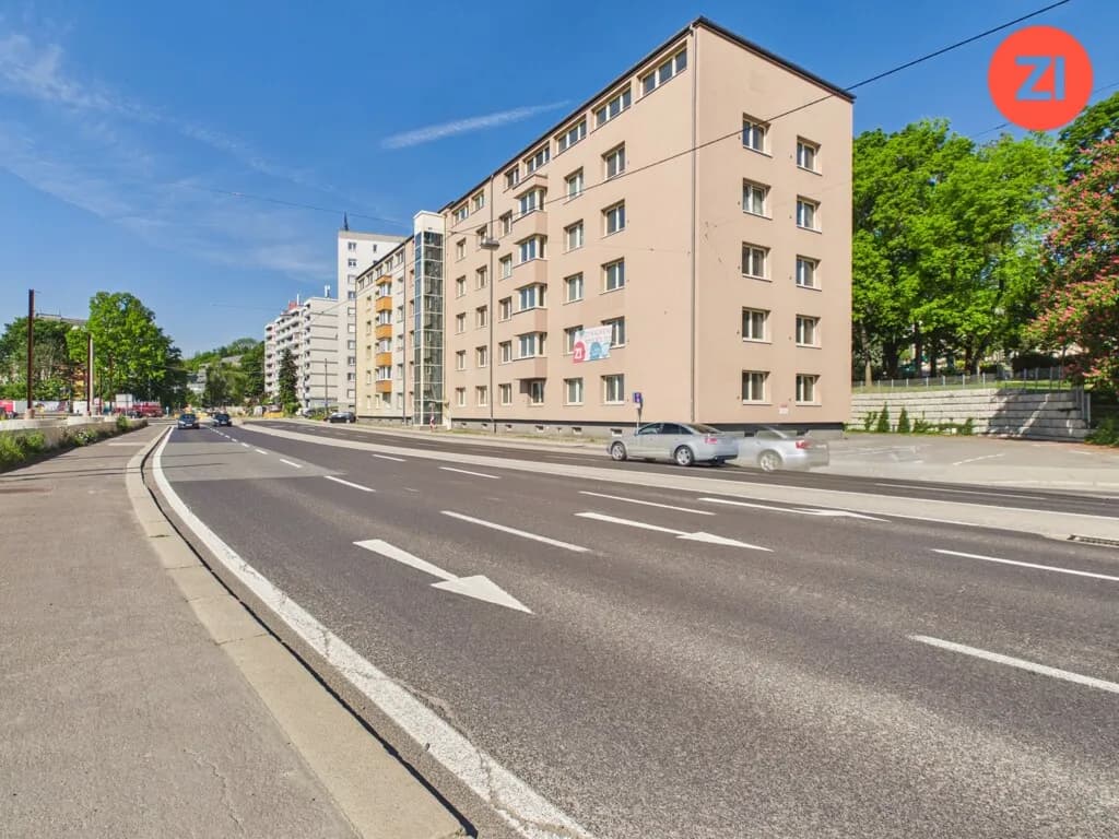 Generalsanierte Wohnhausanlage mit Top-Anbindung, attraktiven Mieteinnahmen und Nutzwertgutachten - Bild 1