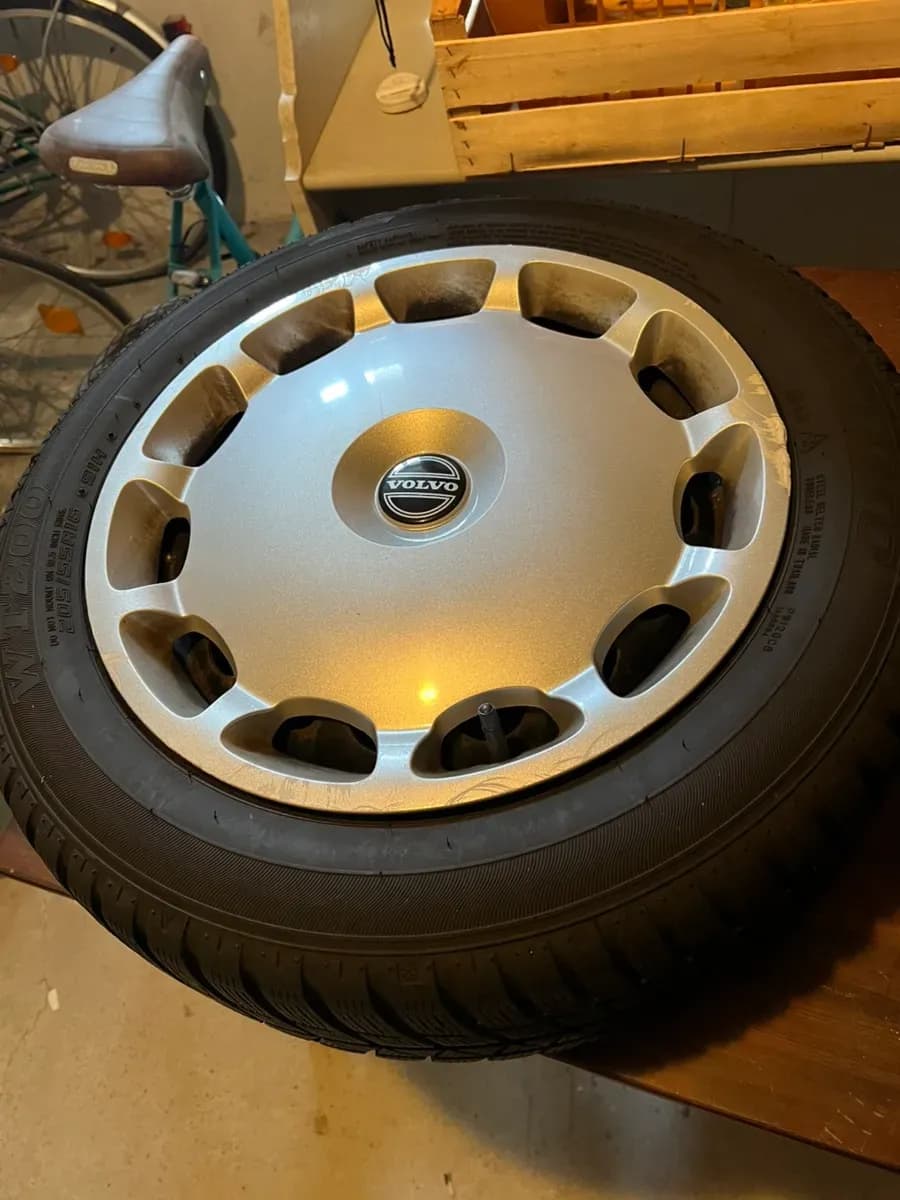 4x Winterreifen 205/55 R16 91H auf Stahlfelgen