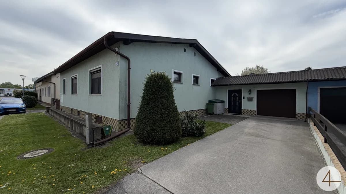 Gepflegtes Einfamilienhaus mit großem 939m2 Grundstück in Groß Enzersdorf !