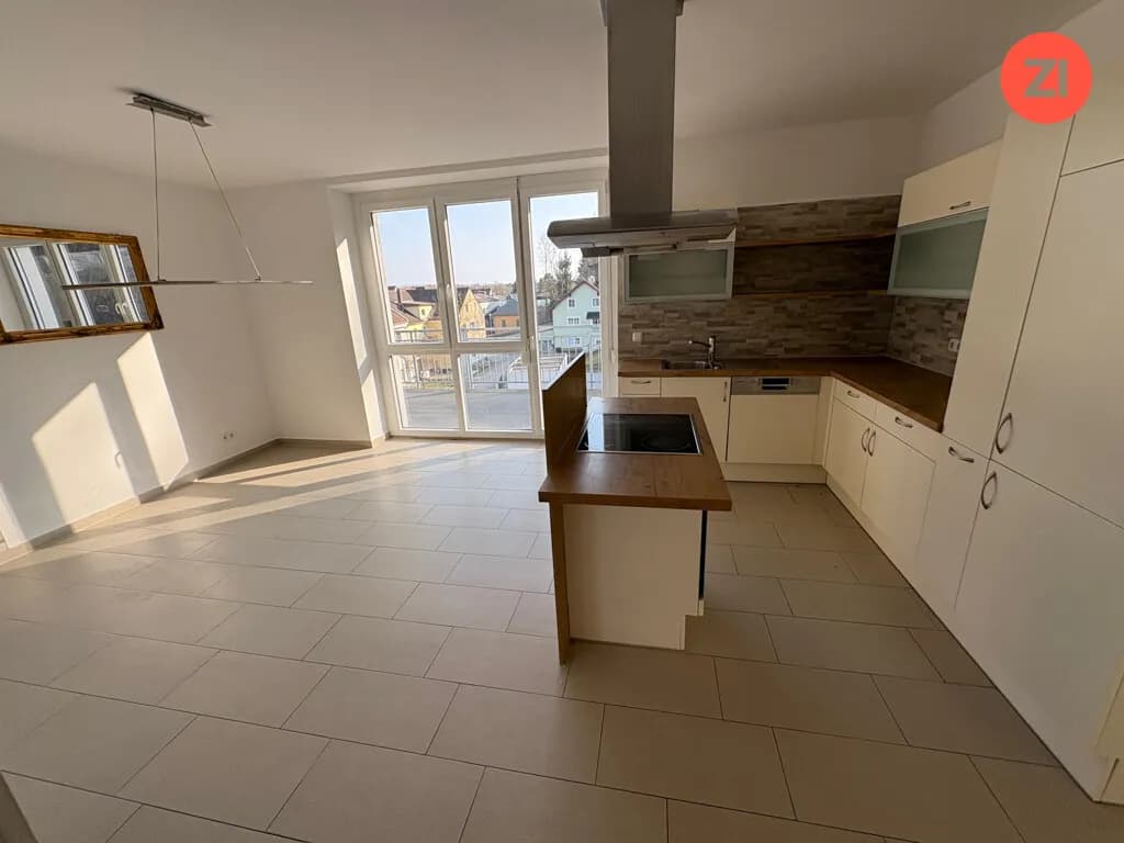 Helle 3-Zimmer-Wohnung in Enns mit großer Südwest-Terrasse und Autostellplatz - Bild 1