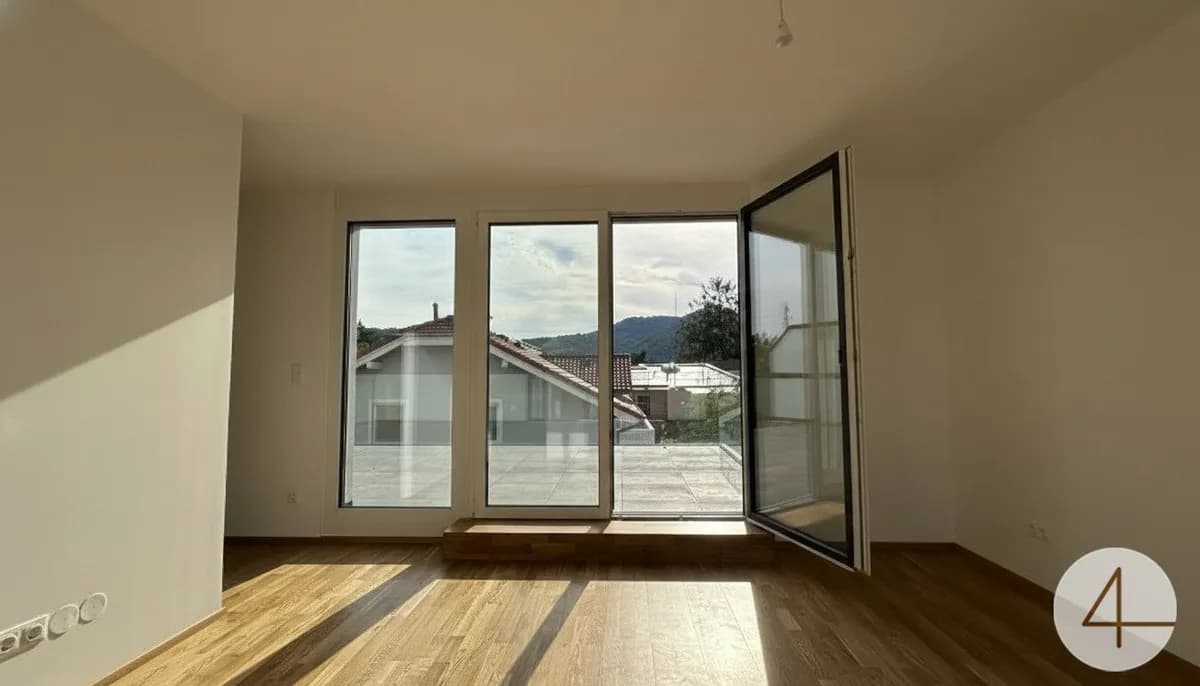 Erstbezug: Modernes Reihenhaus mit Dachterrasse und Kahlenbergblick (reserviert)
