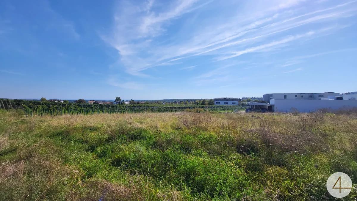 Projektiertes Grundstück 5 Wohnungen WNFl. gesamt 476,31 m2