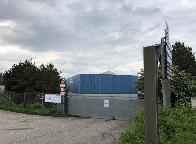Gewerbeobjekt (Hallen/Produktion/BĂźro) ca 2000 m2 sofort verfĂźgbar weitere 1195m 2 ab 1.7. 26 verfĂźgbar - Bild 1