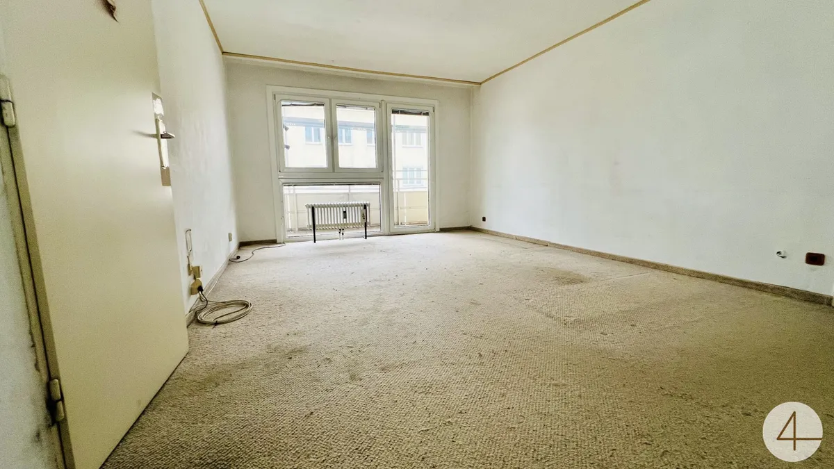 Sanierungsbedürftig light - Frühstückssonne auf der Loggia - Grüner Weitblick - Ruhelage - gute Raumaufteilung - Top Infrastruktur
