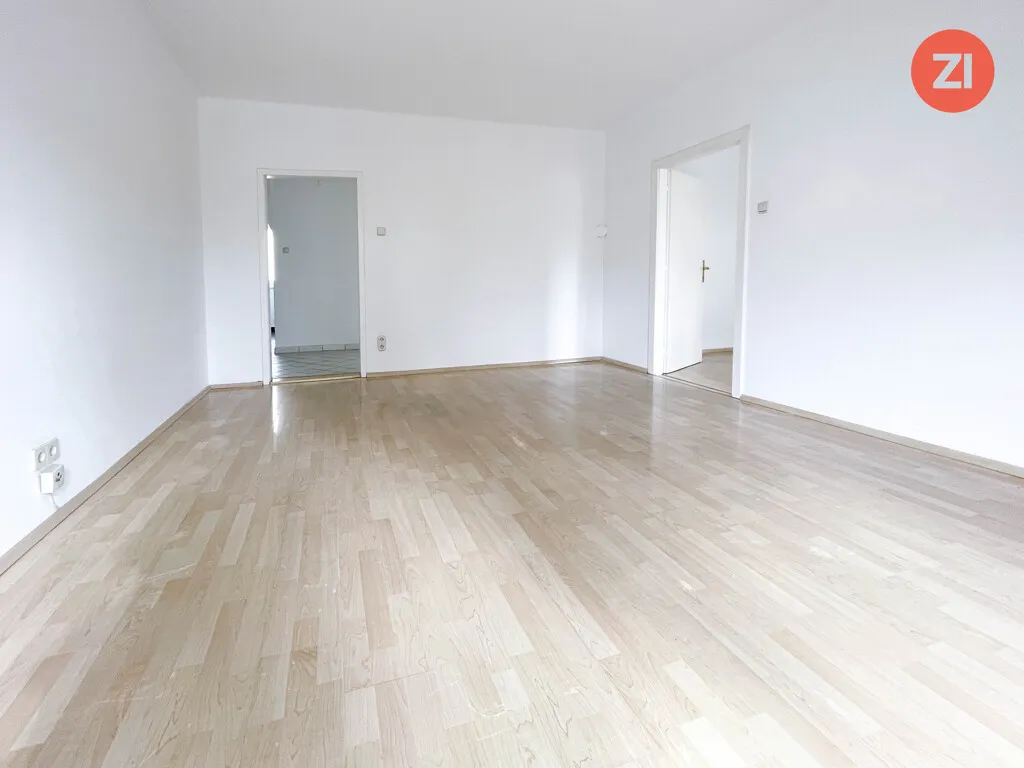 3- Zimmer Wohnung mit Balkon nahe FH- Campus - Bild 1